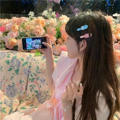 你像上帝一样吻我